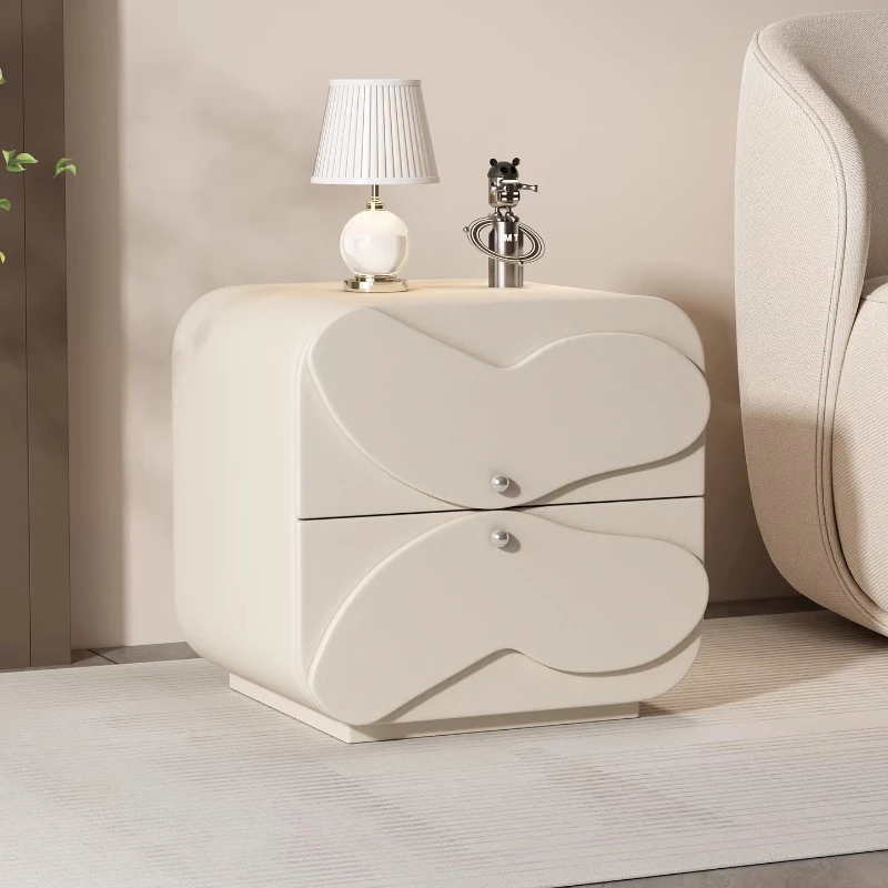 Corner China Bedsid…