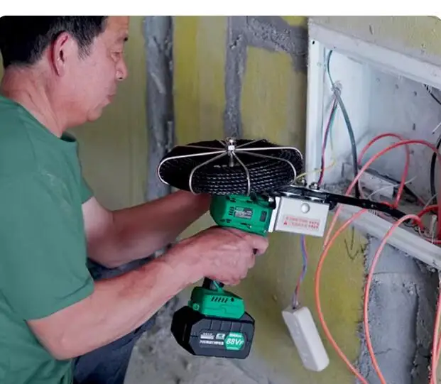 

Электрический протяжник кабеля CX-8806: автоматический инструмент для протяжки проводов и труб для электриков