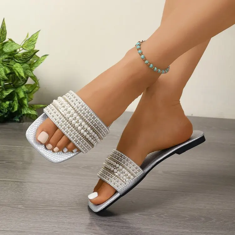 Damen-Sandalen mit flachem Boden, 2025, Sommer, neuer Stil, Perlen-Strass-Schuhe, Damen-Outdoor-Mode-Hausschuhe – Detail 20