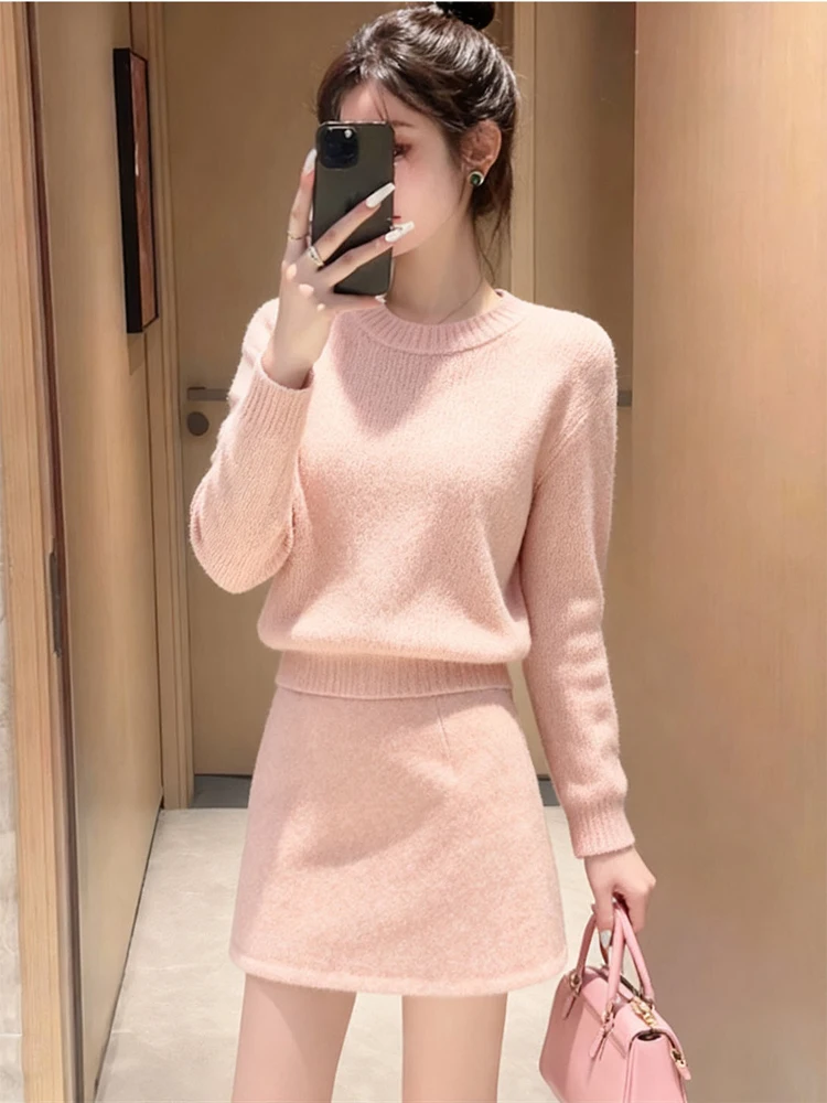 

2026 New Lazy Knitted Set Women's Autumn Winter High-End Sensation Super Beautiful Sweater Skirt Two-Piece Set Casual Sle