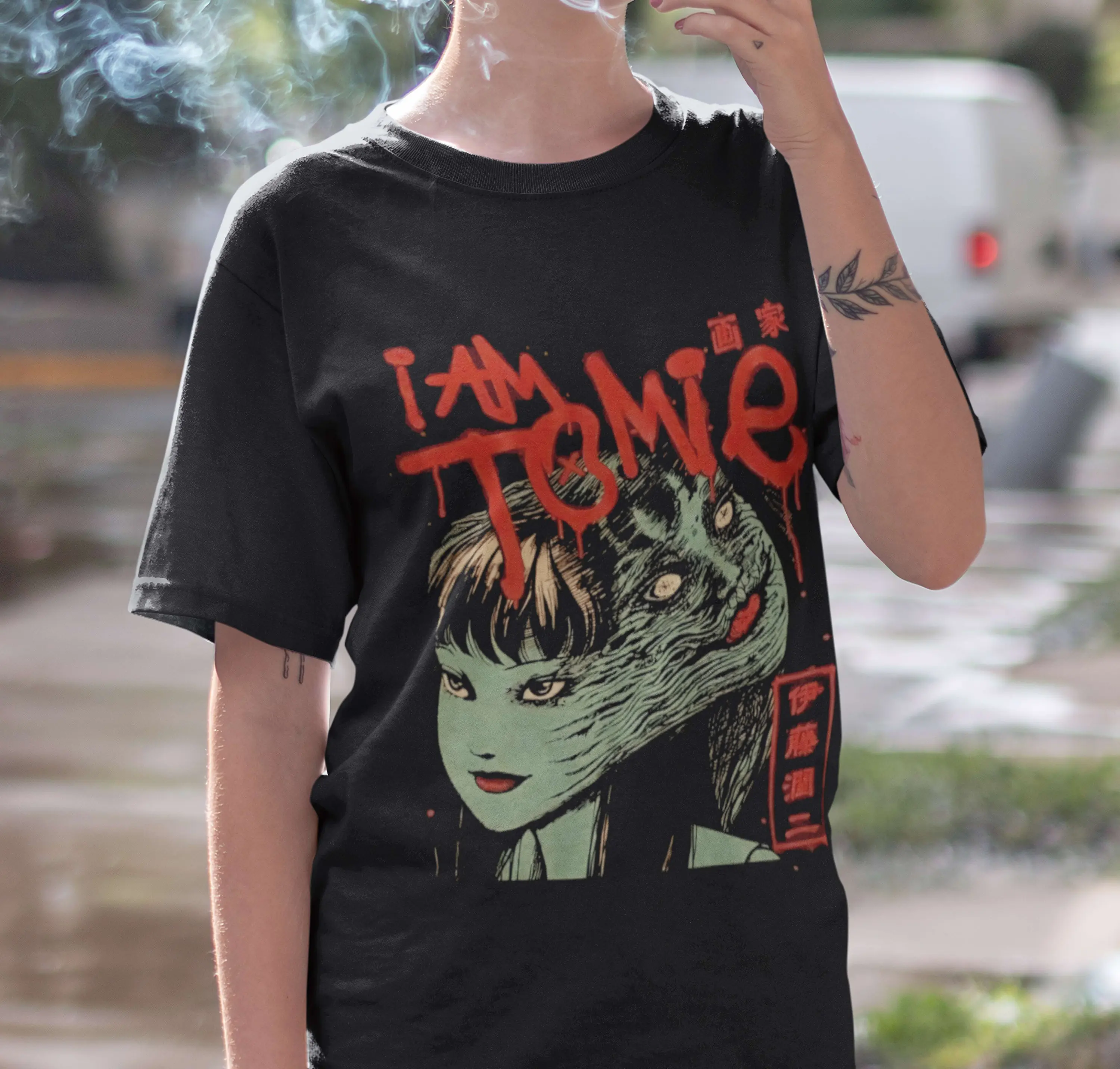 Tomie Uzumaki Junji Ito Crewneck T shirt Japanese Retro Manga Comic Anime for fan Horror Movie