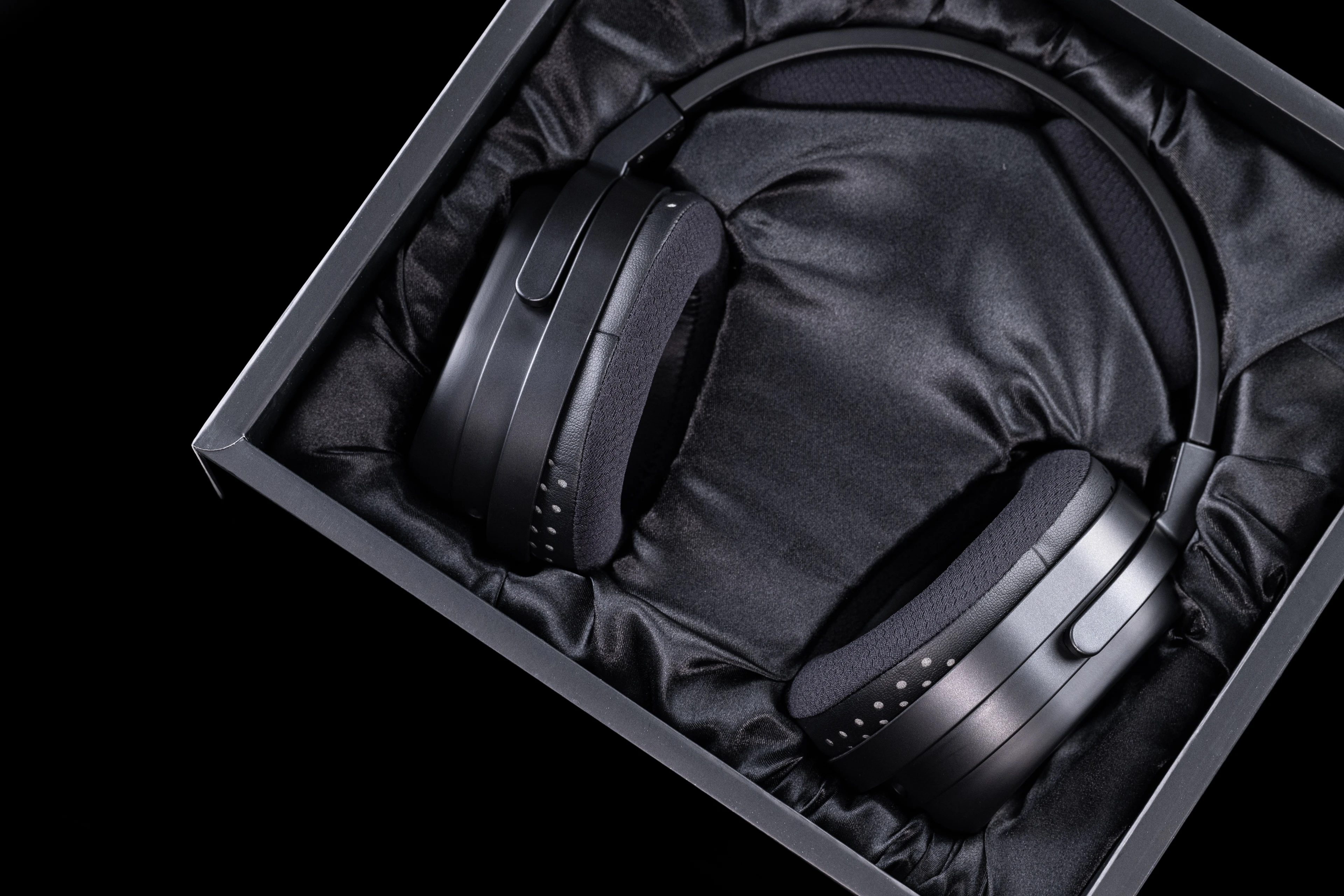 MOONDROP JOKER Fone de ouvido com driver dinâmico de 50 mm Fone de ouvido de tamanho completo com plugue estéreo de 3,5 mm