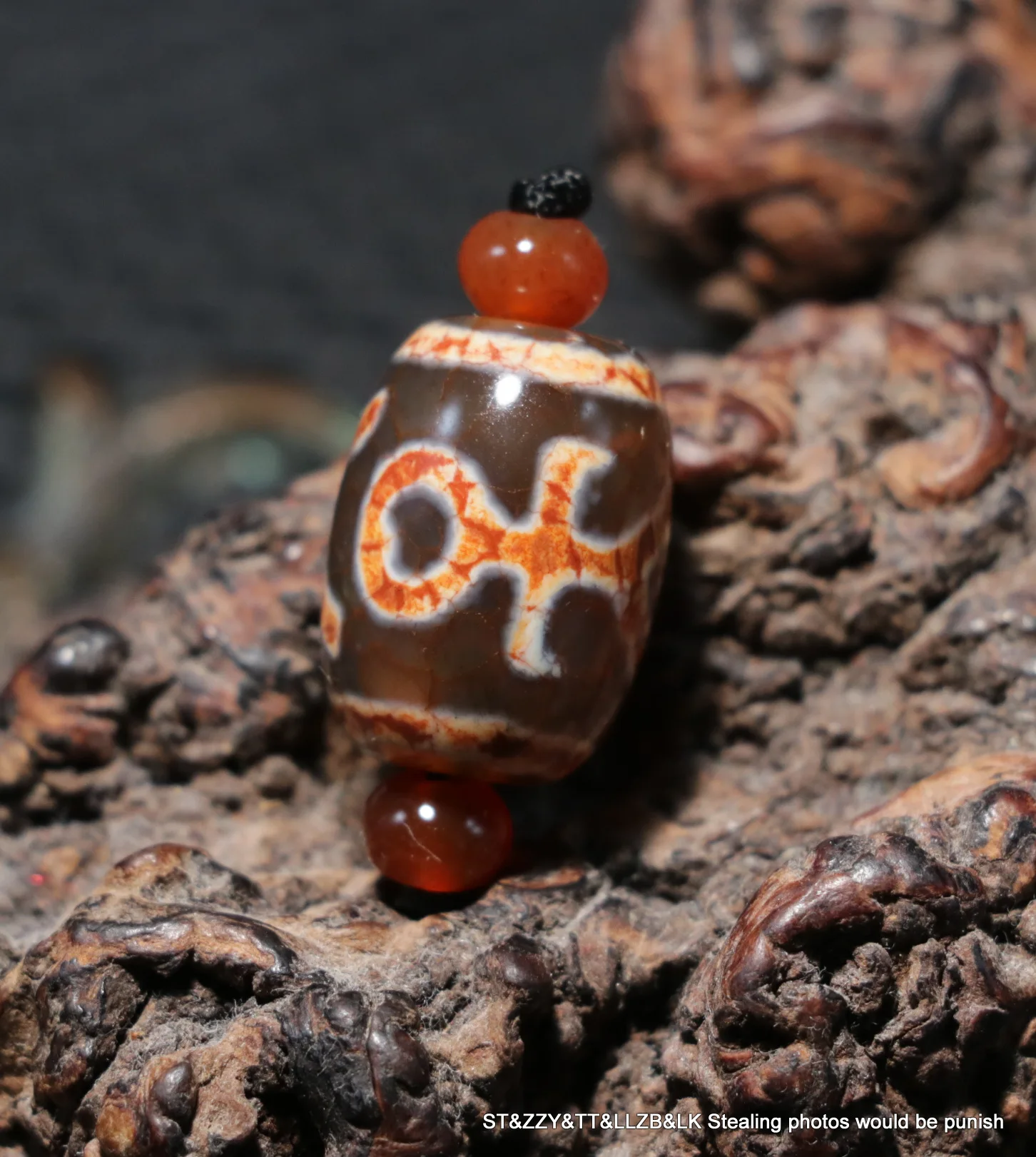 Magic Power Tibetan Old Agate Bloody Vein Tairen Guiren Big man dZi Bead Amulet For Making Jewelry Precious Gem Timestown