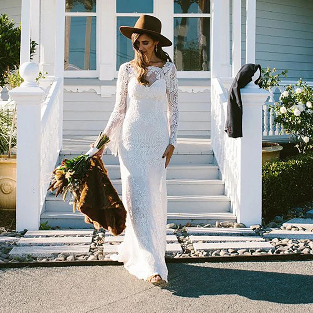 Sexy Backless Beach Wedding Dress Full Flare Sleeves Cotton Lace Long Bridal Gowns Court Train Boho Robe de mariée Customized