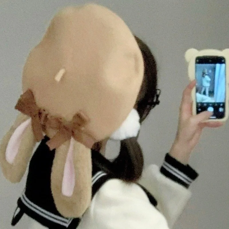 

Мягкий берет ручной работы с ушками кролика, коричневый, в стиле Лолита, плоская кепка художника, женская теплая зимняя косплей-модель, милый головной убор B2551