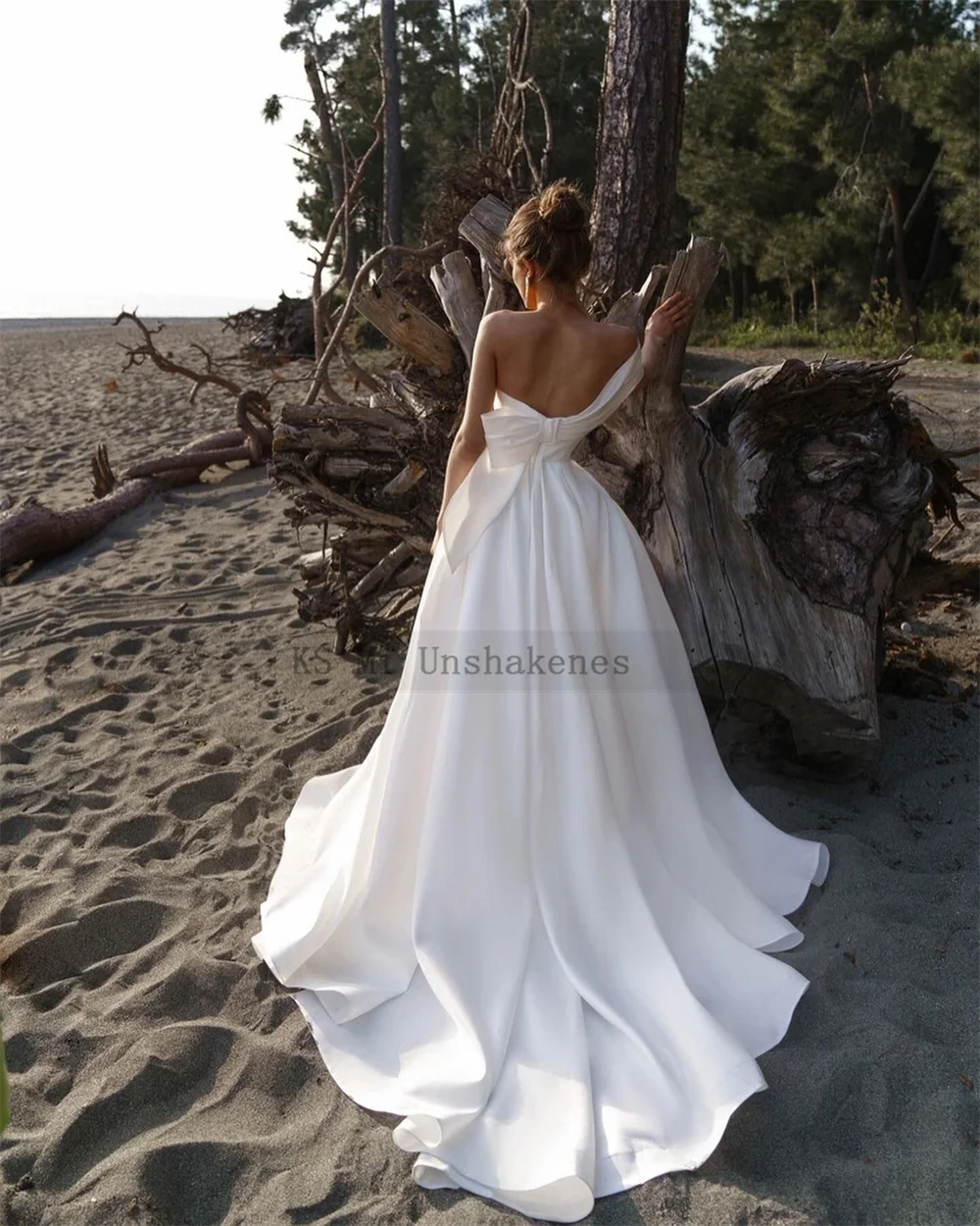 Sexy Beach Wedding Dresses Women Split Side One Shoulder Bride Dress 2023 Satin Wedding Gowns Summer Pleated Robe de Mariage