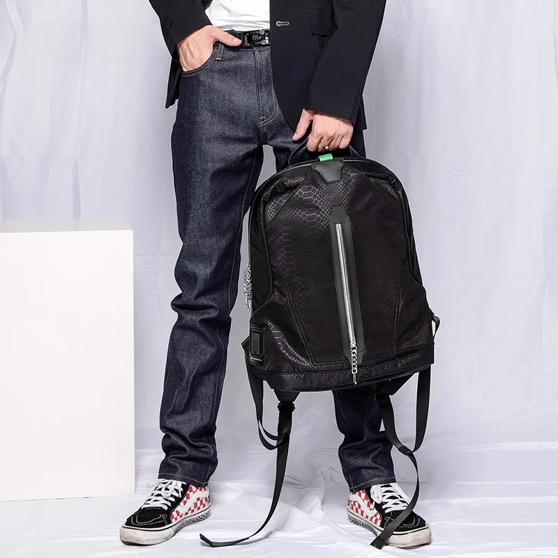 winking-urban-sari-imprime-lumineux-et-vibrant-motif-peau-de-serpent-reglage-tendance-banlieue-tour-equipement-bapa-sac-ex