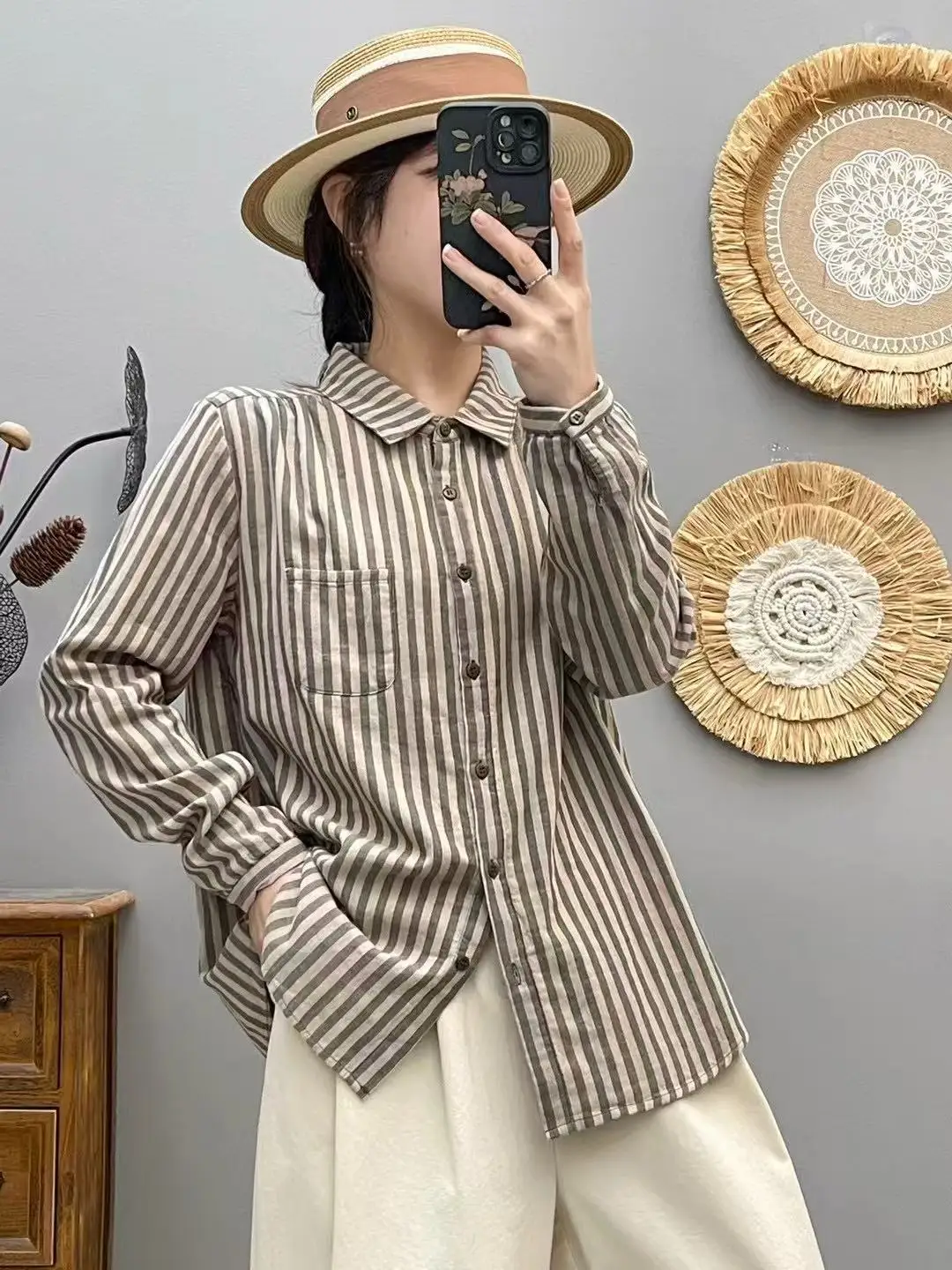 Nuova camicia a maniche lunghe in filato di cotone primavera 2025, colletto rovesciato da donna a righe, camicetta allentata morbida casual retrò Mori Girl T53122CC