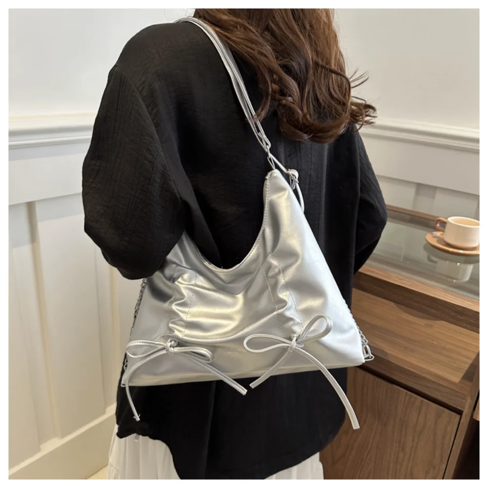 Women‘s Drawstring Wrinkled Bow Tote Bags PU Leather Large Capacity Shoulder Bags Simple Female Commuting Handbags Backpack