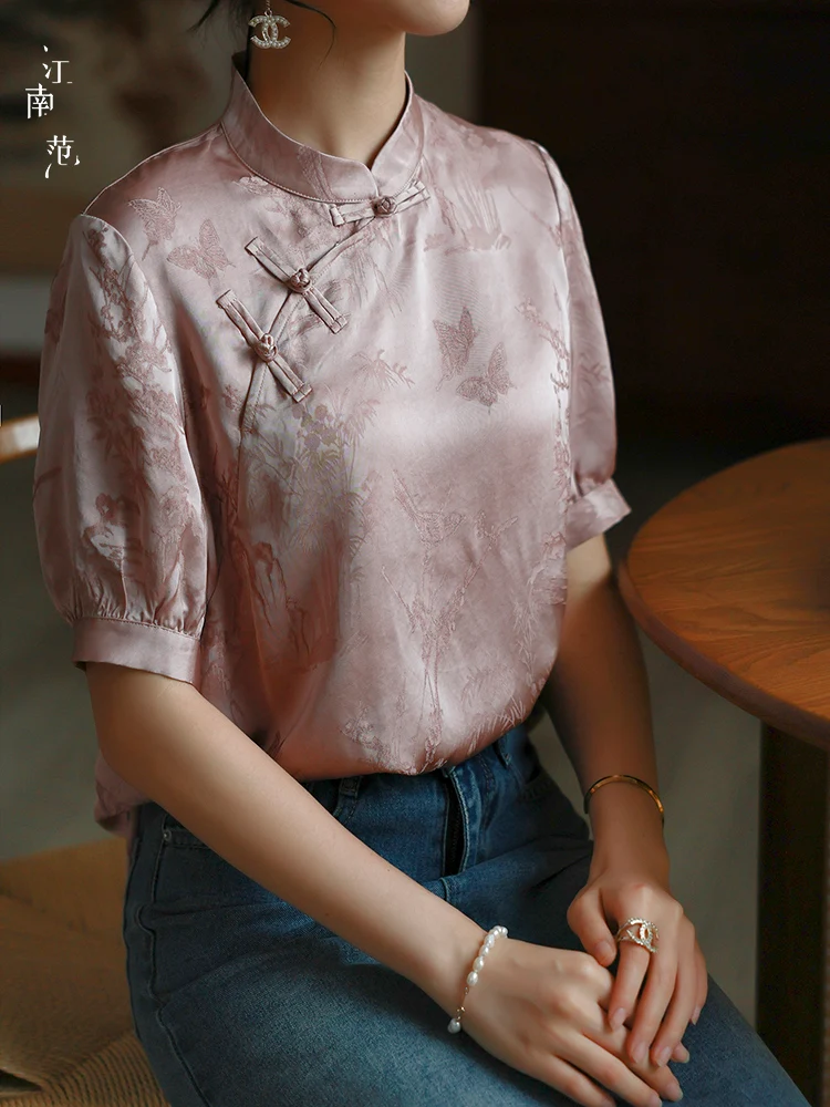 

Ele ort-Sved Top in Satin with Side Buttons And Low Slits for Casual Wear Chinese Revival Sle Breathable