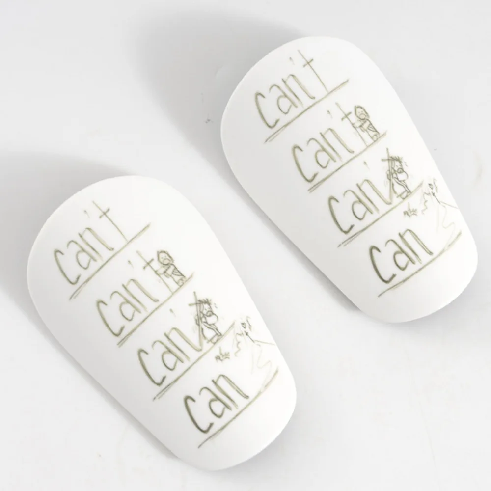 وسادات صغيرة ممتصة للصدمات، خفيفة الوزن للغاية ومقاومة للاهتراء، وسادة كرة قدم صغيرة مقاومة للصدمات، واقيات قصبة صغيرة محمولة للرجال