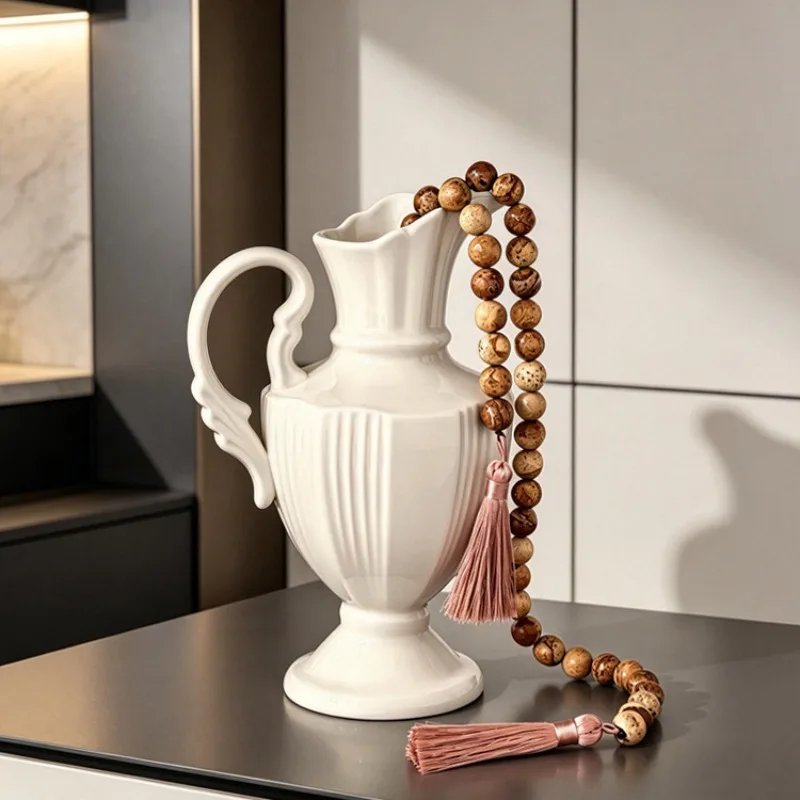 French vase, warm jade streamer model room, bed and breakfast, desktop TV cabinet, high-end decoration ornament