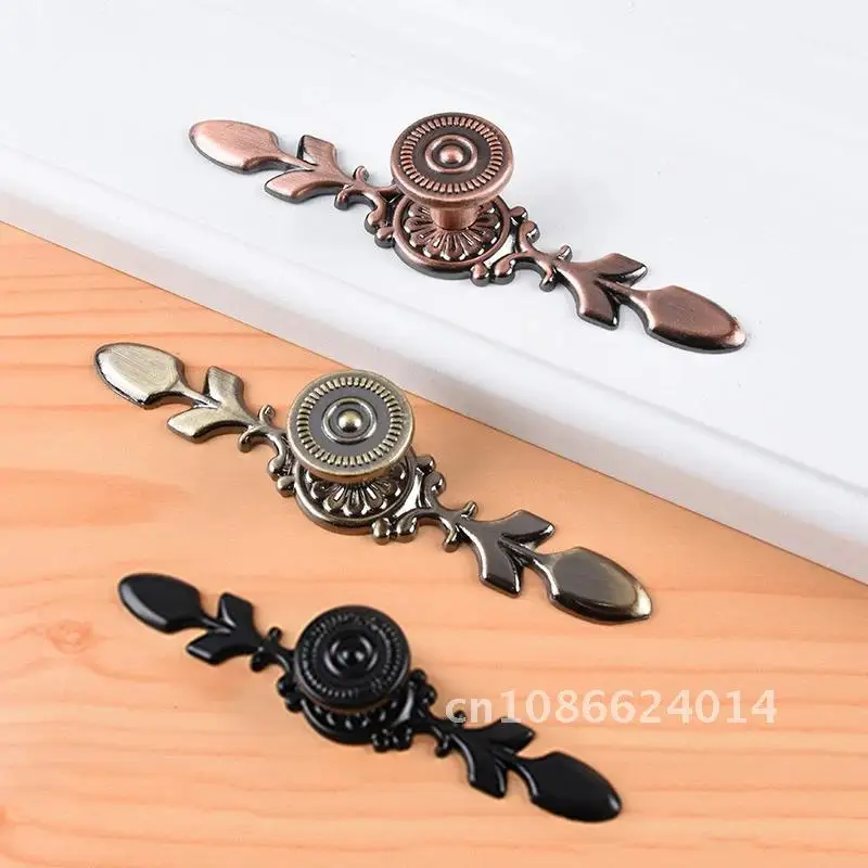 

Antique Bronze Cabinet Pulls Retro Door Handles Drawer Knobs Cupboard Wardrobe Hardware Zinc Alloy Furniture