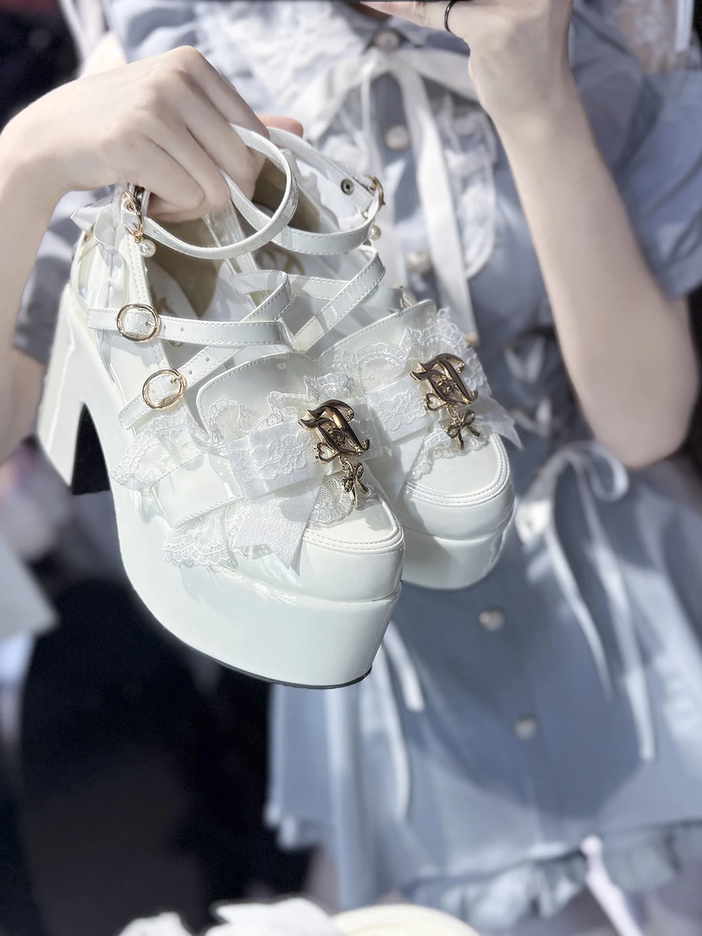 Zapatos de plataforma de Muffin con lazo de encaje japonés Lolita, zapatos de cuero Pu con plataforma impermeable de boca poco profunda y dulce milenio para mujer