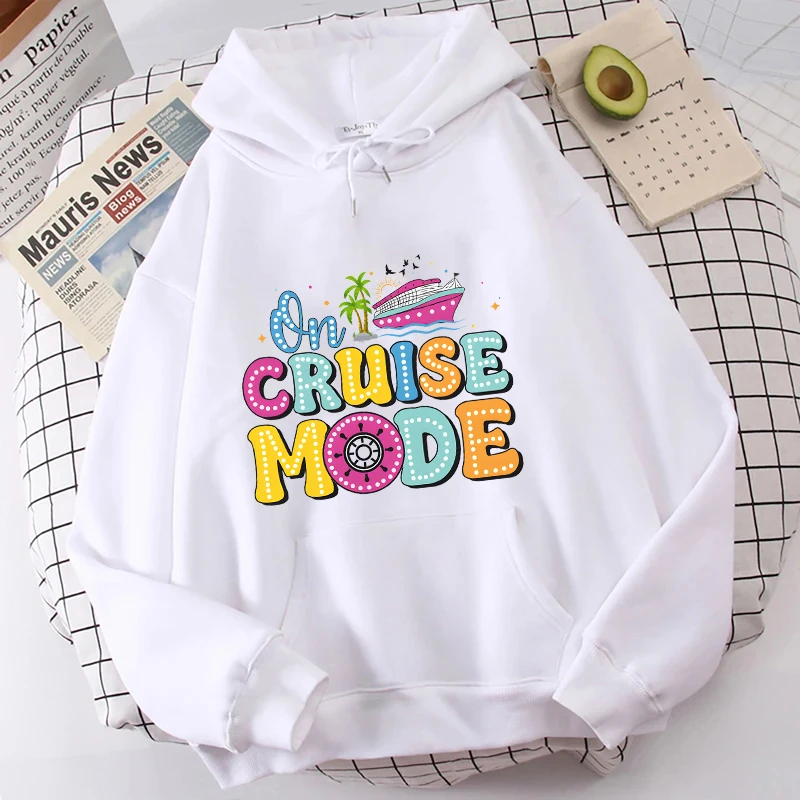 Op Cruise-Modus Hoodies Familie 2025 Cruise Team Hoodies Trui Dames Sweatshirt Gepersonaliseerde Crew Girls Trip Bovenkleding