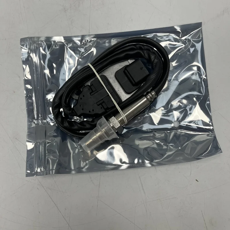 A0009053706 Nitrogen Oxide NOx Sensor  for  W164 W166 X164 X166 S205 GL320 GL350 GLE350 5WK96683F A0009057100
