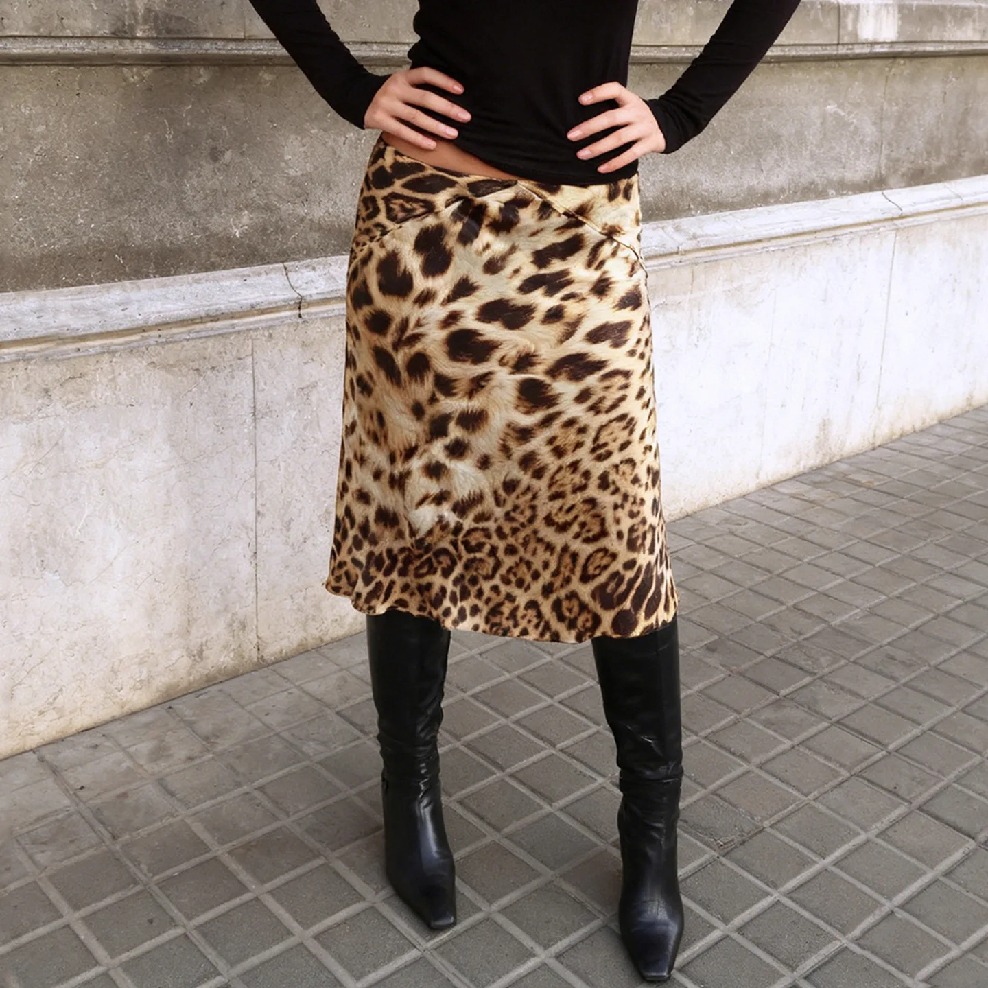Leopard Print Midi Skirt-Vintage Low Waist Wrap Detail Chic Silhouette Flattering Fit Y2K Retro Edgy Streetwear Daily Outfit