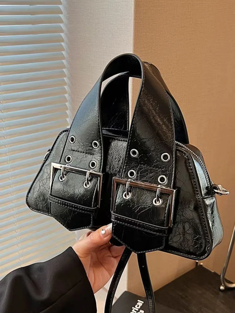 

Черная кожаная сумка с пряжкой для девочек, женская кожаная шикарная сумка на плечо в стиле панк, женская эстетичная крутая модная сумка через плечо