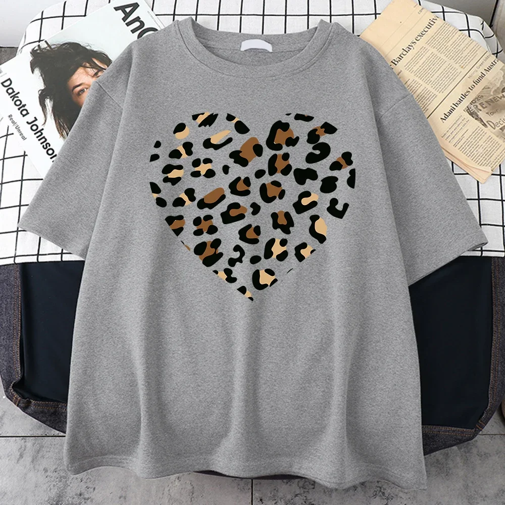 Simple Broken Leopard Heart Cotton T-Shirt Harajuku Trend Softt-Shirts Street Breathable Tshirt Round Neck Oversized T-Shirts