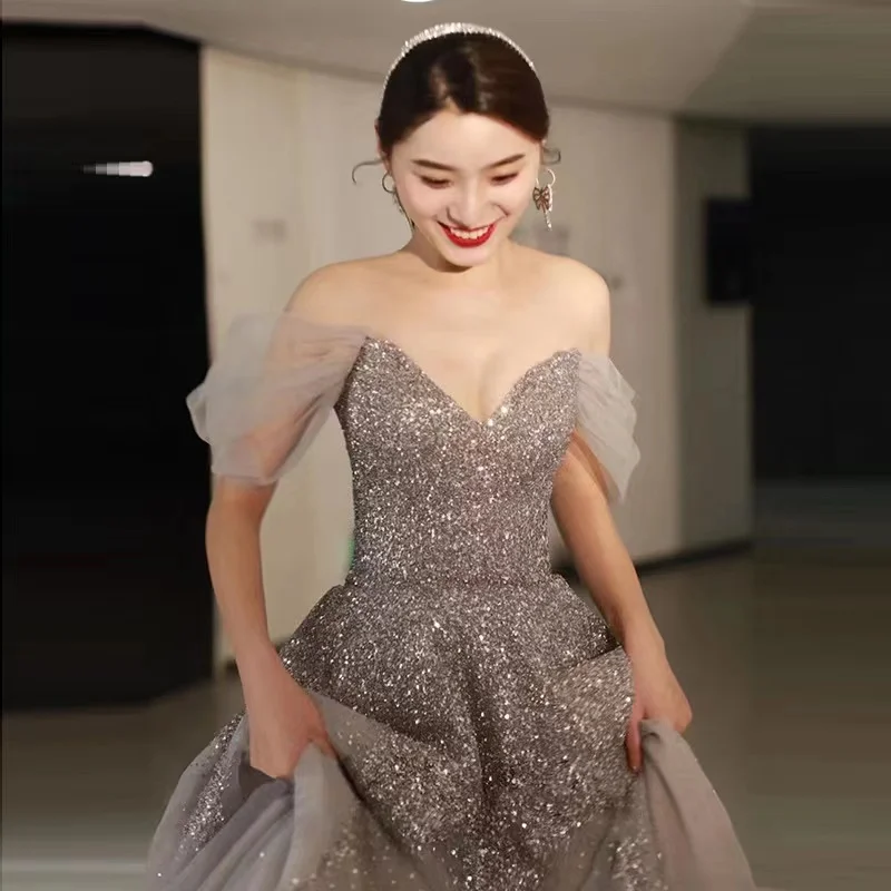 Vestido de noche gris de lujo para mujer, corte en A, hombros descubiertos, encantador cuello en V, lentejuelas, cuentas, largo hasta el suelo, vestido de fiesta para banquete de boda