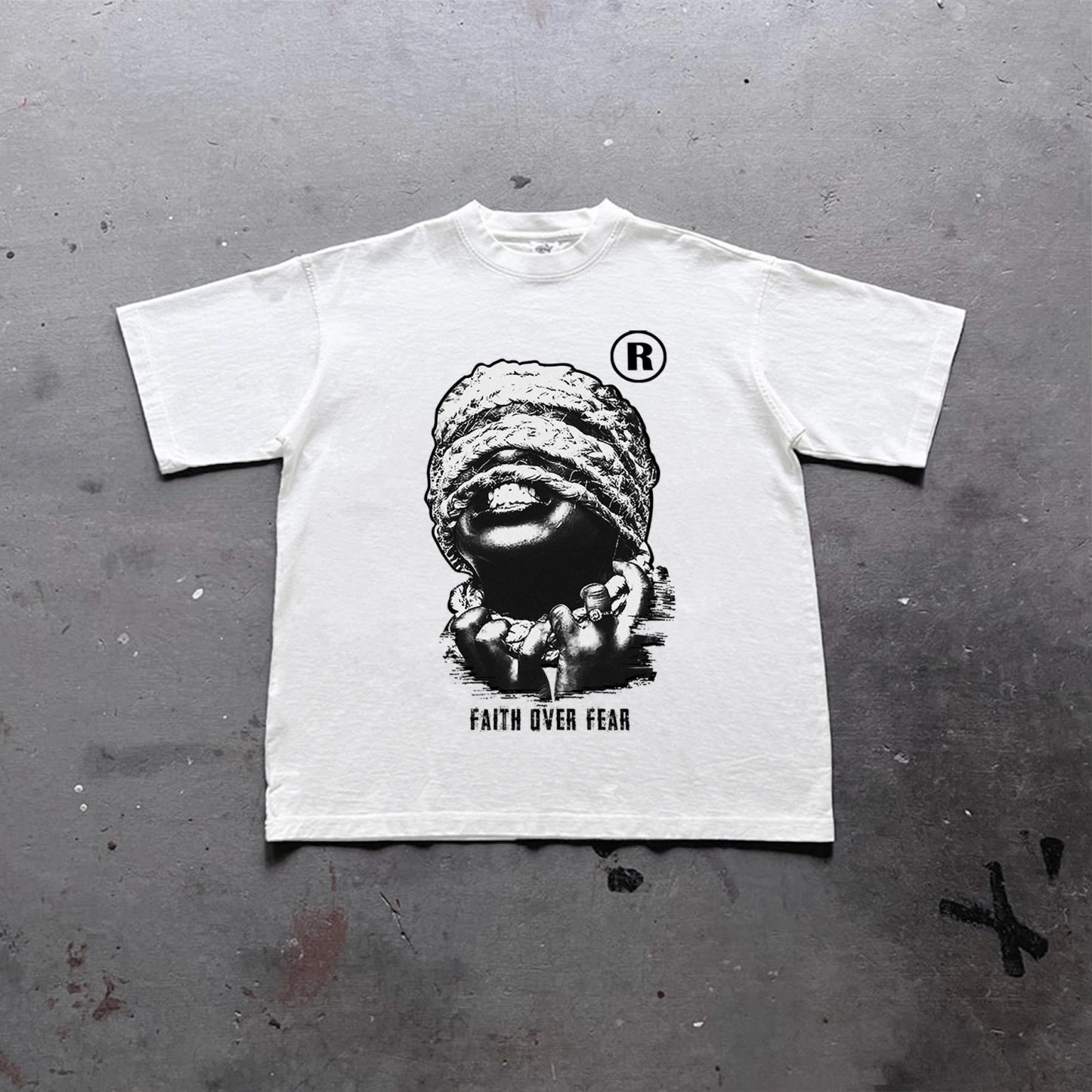 Vintage Mummy Faith Over Fear Graphic Print T-shirt Men Women Street Style Short Sleeved T-Shirt Retro Y2K Harajuku Tee Tops