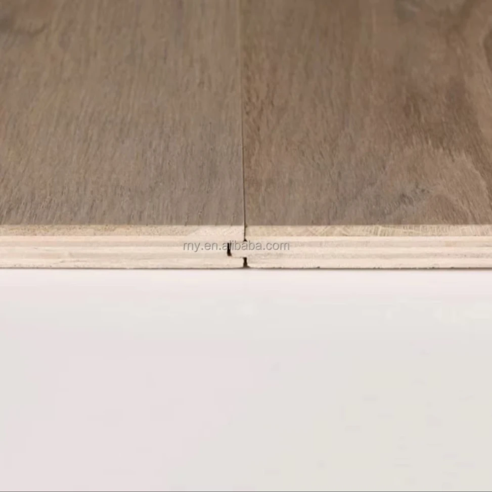 Индивидуальная версия прочного дубового темно-коричневого цвета, устойчивого к царапинам, инженерного полога из твердой древесины в помещении.