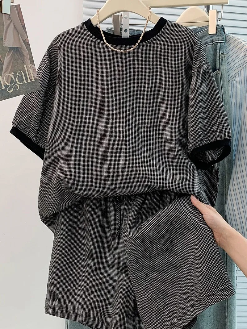 

Women's Summer Loose Casual Cotton Linen Plaid Top Shorts Two-Piece Set Breathable Lightweight High Waist round Neck T-Shirt