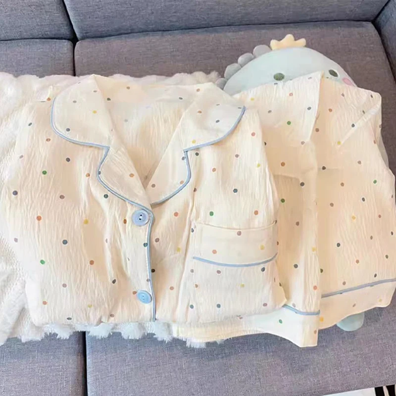 Heiß begehrtes, süßes Schlafanzug-Set aus gepunkteter Wolle für Damen, kurzärmelig, für den Sommer, weiche Hauskleidung, süß und bezaubernd.