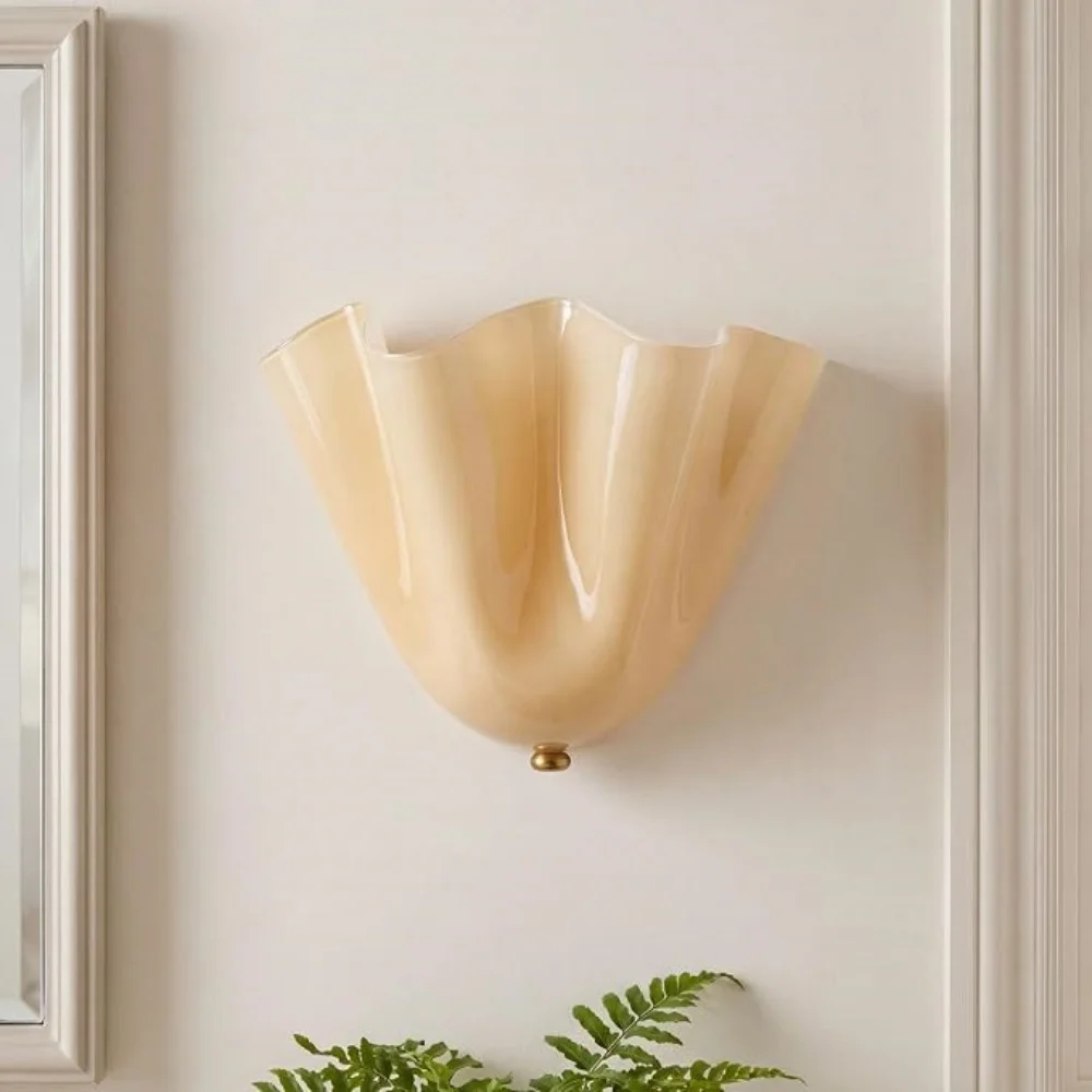 French Vintage Floral Wall Sconces Shell-Inspired Ruffled Glass Shade Hardwired Wall Lamp for Bedroom Bathroom Vanity Restaurant