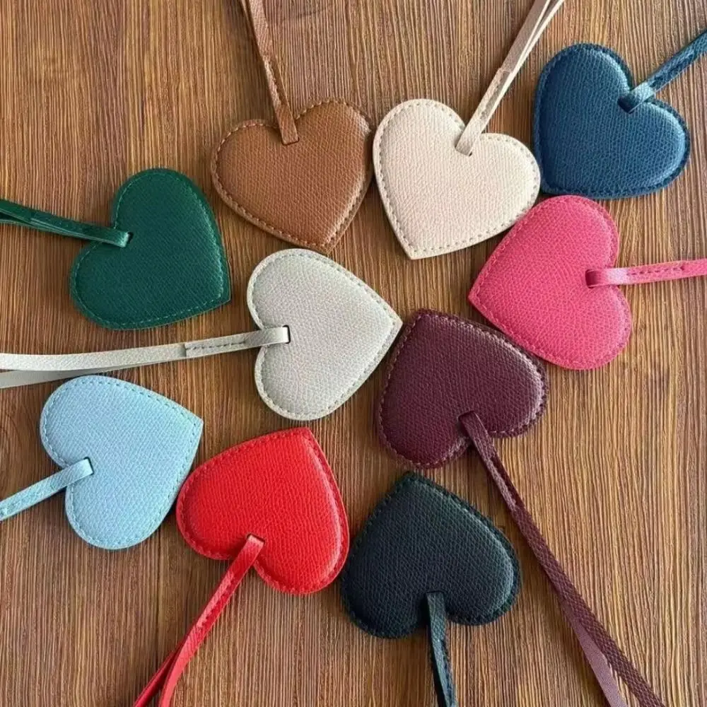 Lovely Hanger Pu Leather Heart Pendant Fashion Heart Shaped Bag Charm Creative Colorful Pu Love Keychain Luggage Accessories