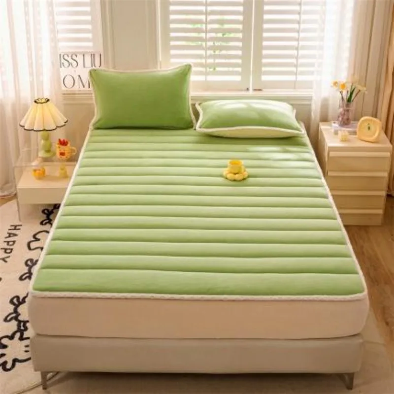 

2023 New Milk Flour Double sided Mattress Thickened Autumn and Winter AB Both Sides Can Be Used as Non slip Mattresses