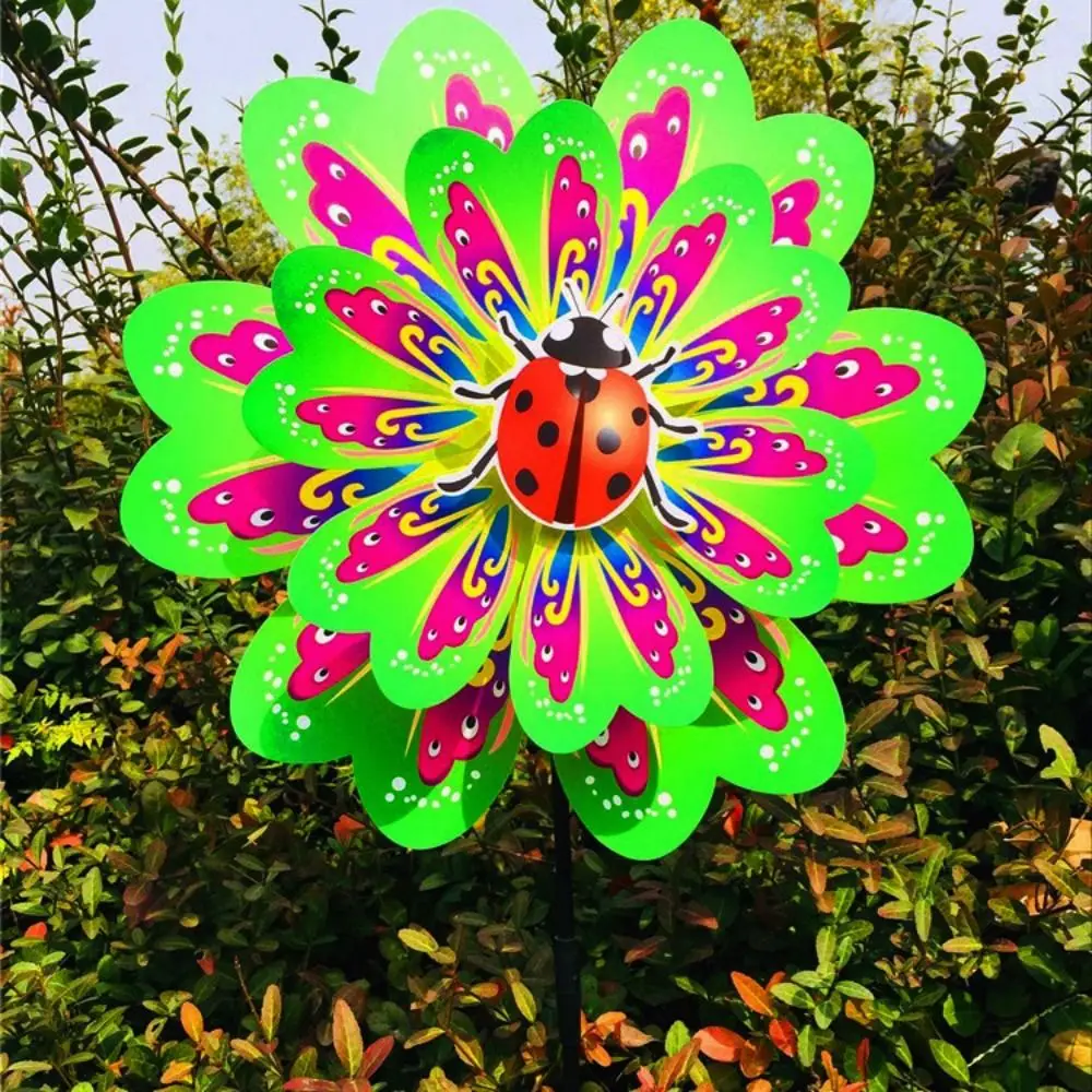 Multistyles Cartoon Kleurrijk Traditioneel Windmolen Kleurrijke Vlinder Bijen Staande Gazon Bloem Pinwheel Diameter 38cm PVC