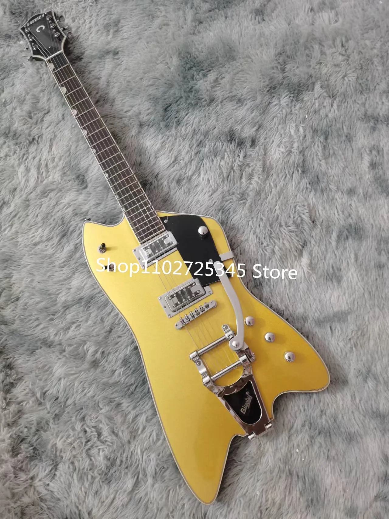 

Electric Guitar with Six Strings, Rosewood Fingerboard, Gold Accessories, Free Transportation