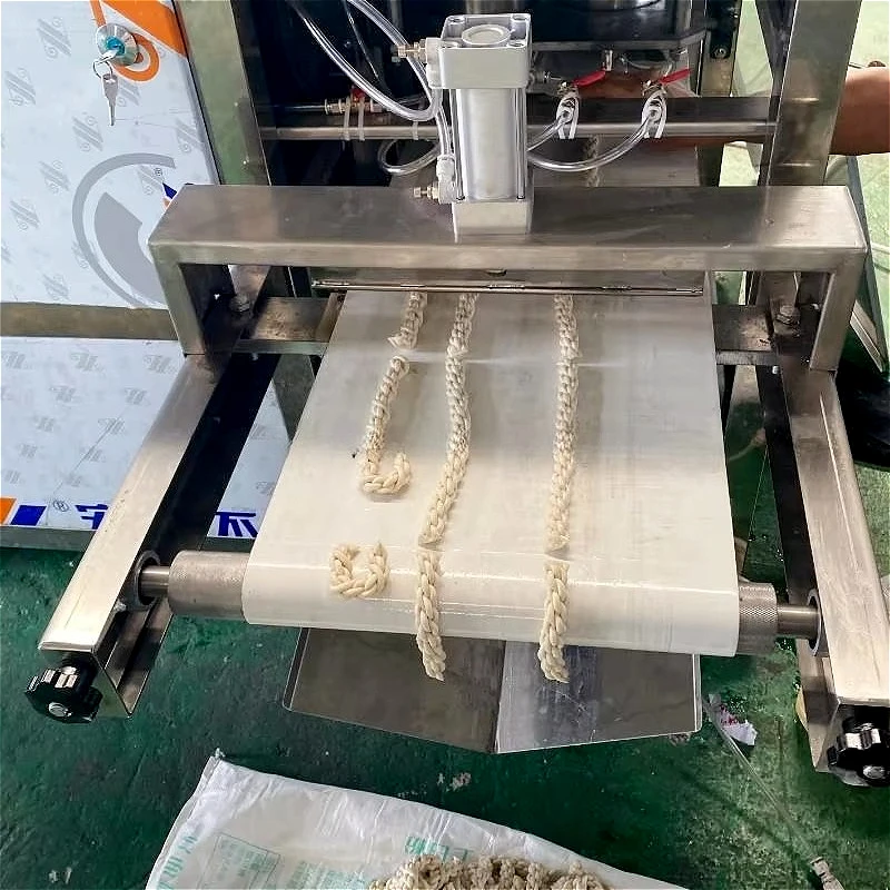 Pretzel Rosquitas Maker Twist Snack Forming Machine Fried Pretzel Shaping Dough Twist Making Machine for Trade Customized