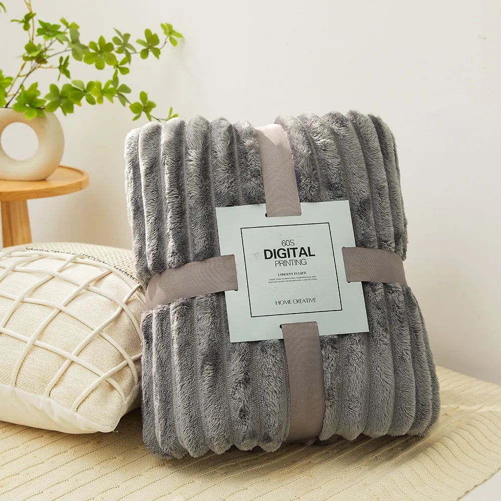 New Double Sided Warm Blanket Warm Breathable Throw Blanket Solid Color Skin-Friendly Striped Blankets