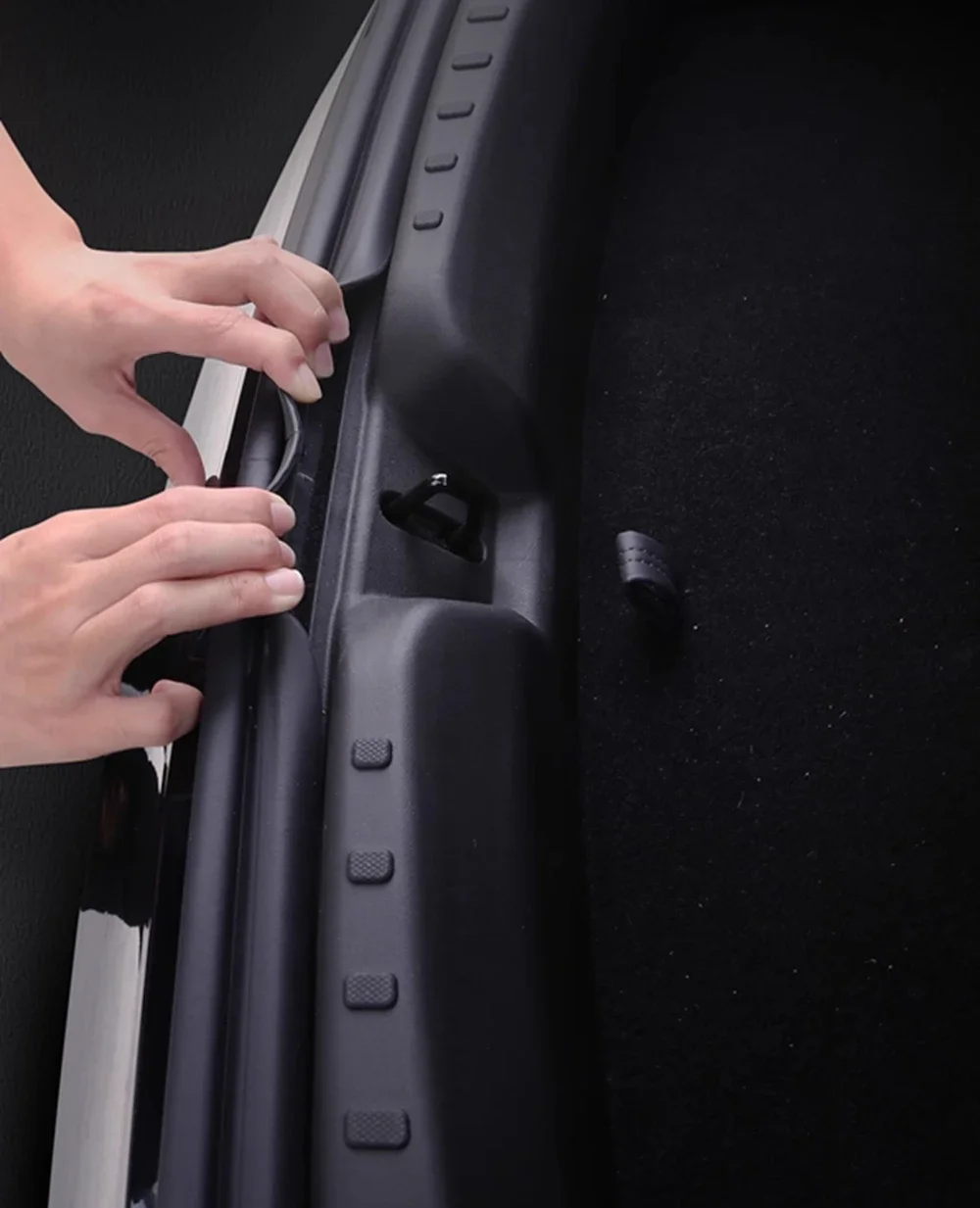 Kofferraumschutz Schwellerschutz für Tesla Model 3 2026-2024 Anti-Kratz-Matte Hintere Laderaum-Schwellenauflage Stoßfänger-Pad Seitenabdeckung Zubehör – Detail 7
