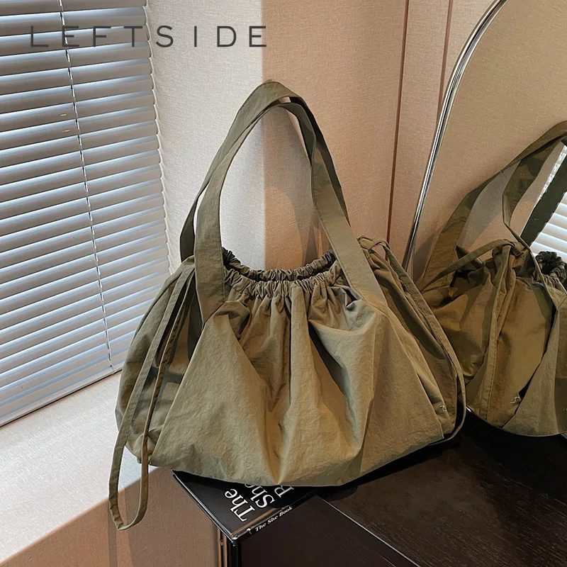 

Women's Large Capacity Canvas Large-Capacity Handbag Casual Shopper Shopping Travel Shoulder Bag 2026 New Fashion Hobo Bags