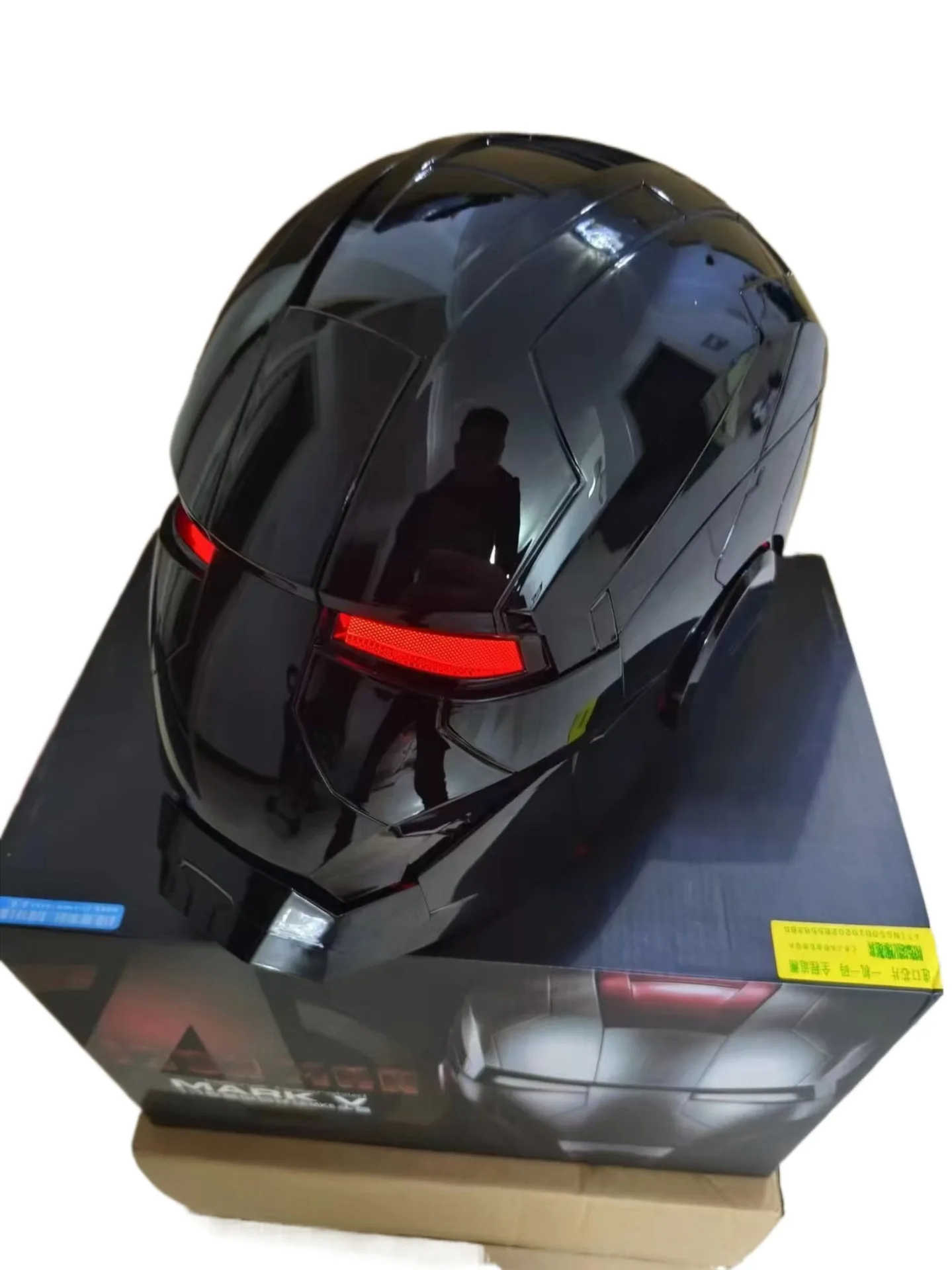 best helmet iron man Iron-Man MK5 Silver Motorized Cosplay Helmet, Voice, Touch & Remote Control This state What's the best Ironman helmet