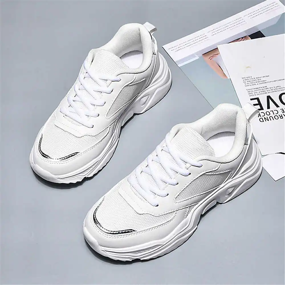 أحذية رياضية نسائية بكعب سميك 35-39 أحذية برتقالية أحذية نسائية لحفلات الزفاف أحذية رياضية بدون كعب مناسبة فاخرة من Tene