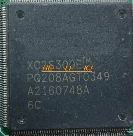 

Бесплатная доставка XC2S300EPQ208-6I XC2S300EPQ208 XC2S300EPQ