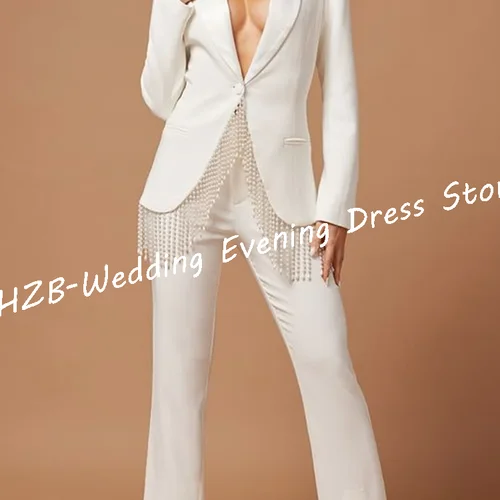 ملابس الحفلات والعطلات