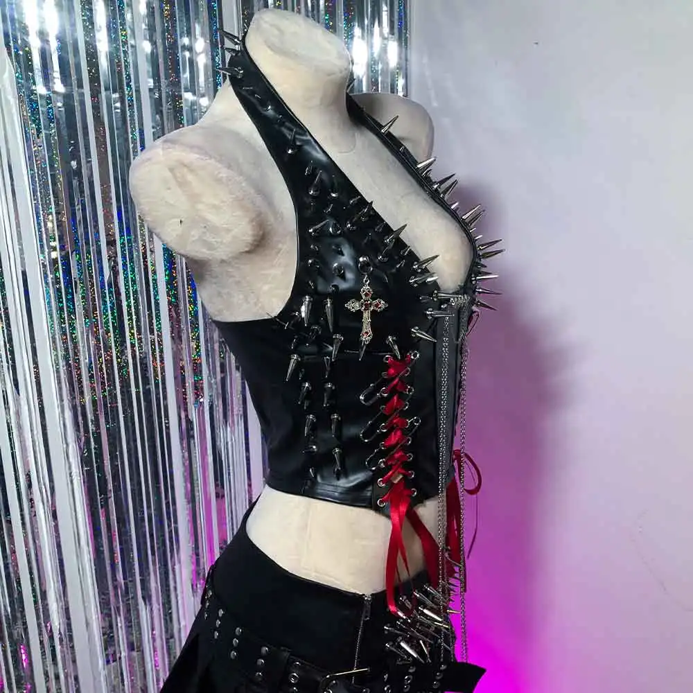 

Kawaii Goth Chain Eco 90s Teen E-Girls Grunge Gothic Tank Hand Made Harajuku Studded Rivet DIY Punk Rock 2026 Emo Y2K TOPS