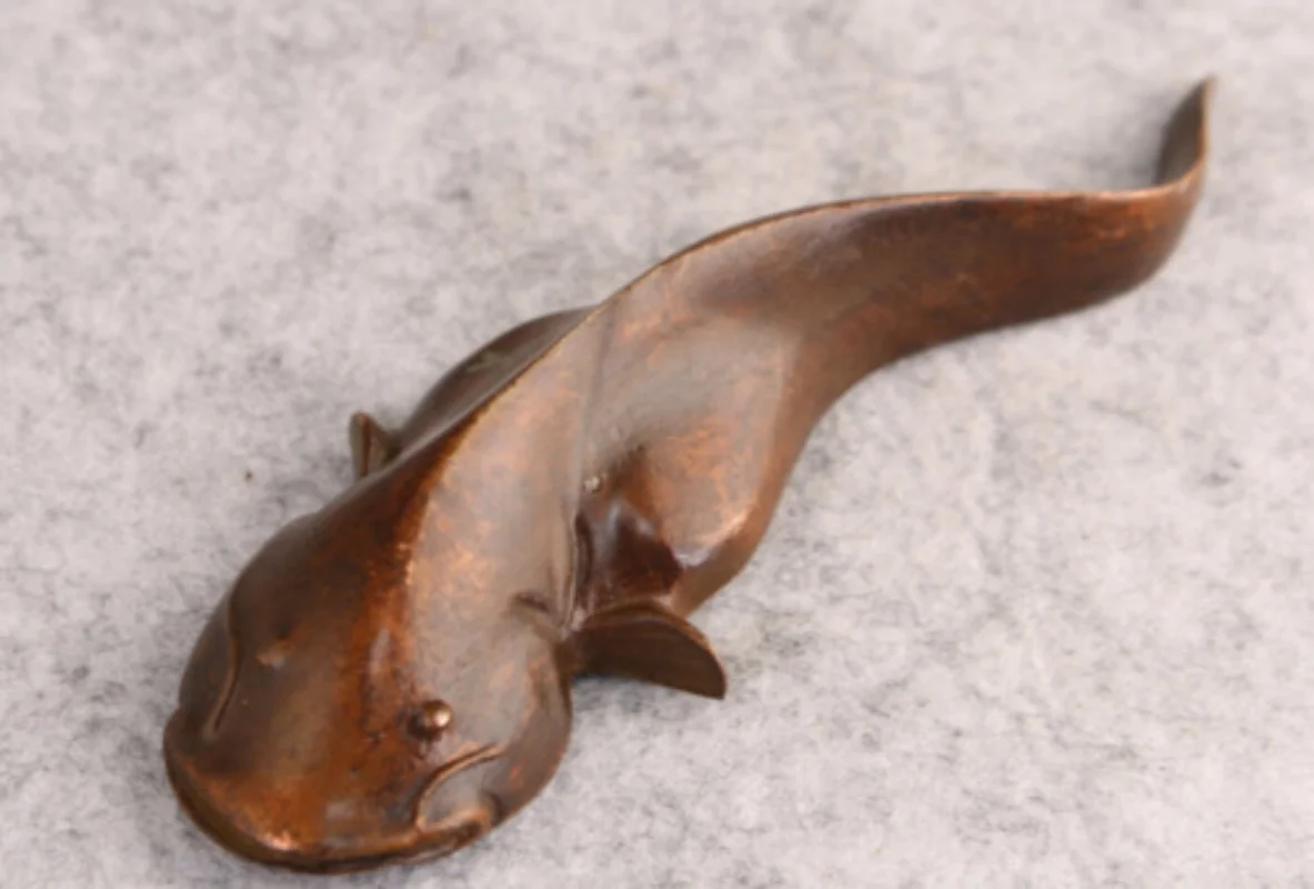 

Chinese Bronze Fish Catfish Statue Figure Collection Tea Pet Table Decor