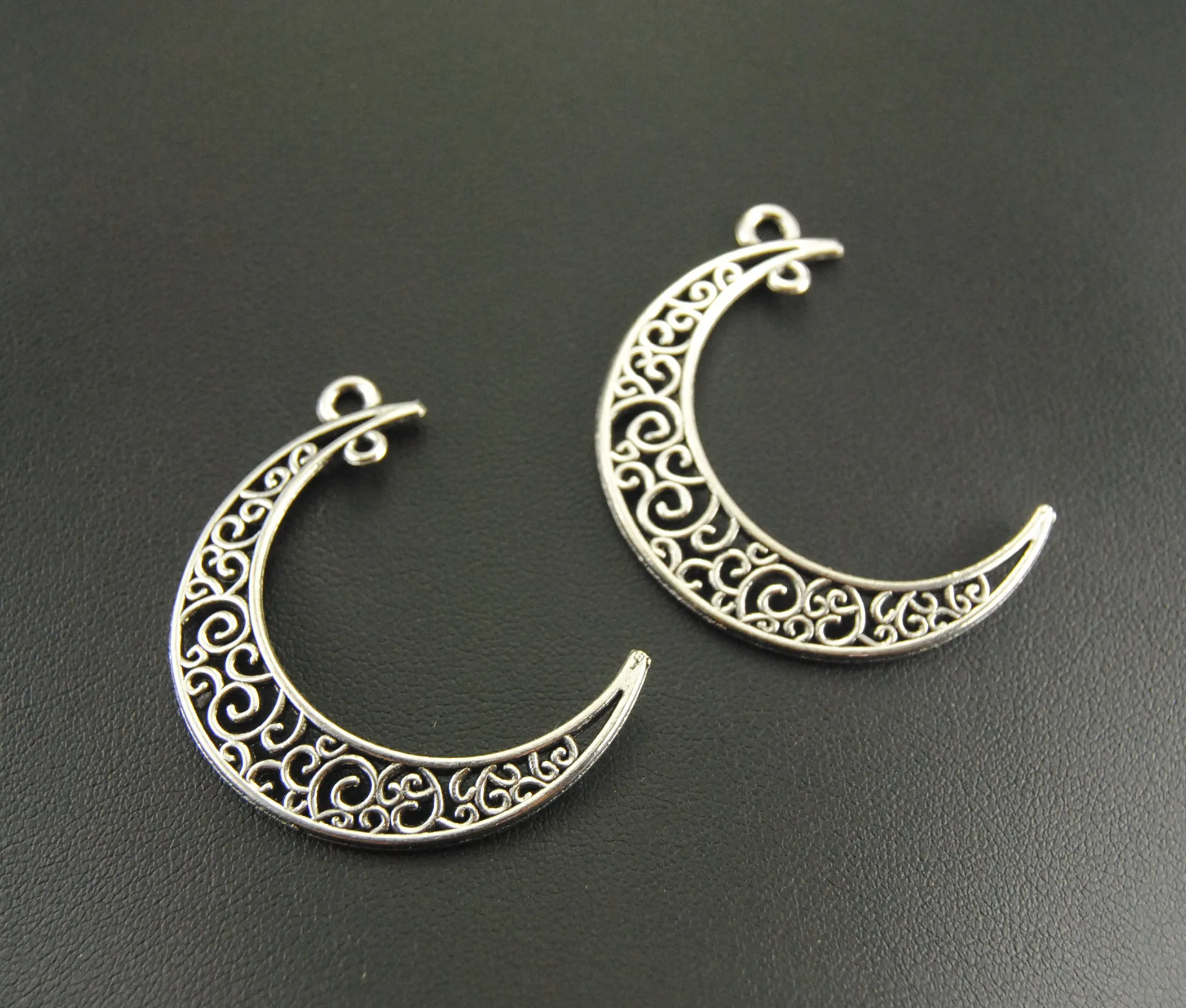 20 pcs 32x38mm Alloy Metal Filigree Moon Shape Earring Findings Charm Pendant