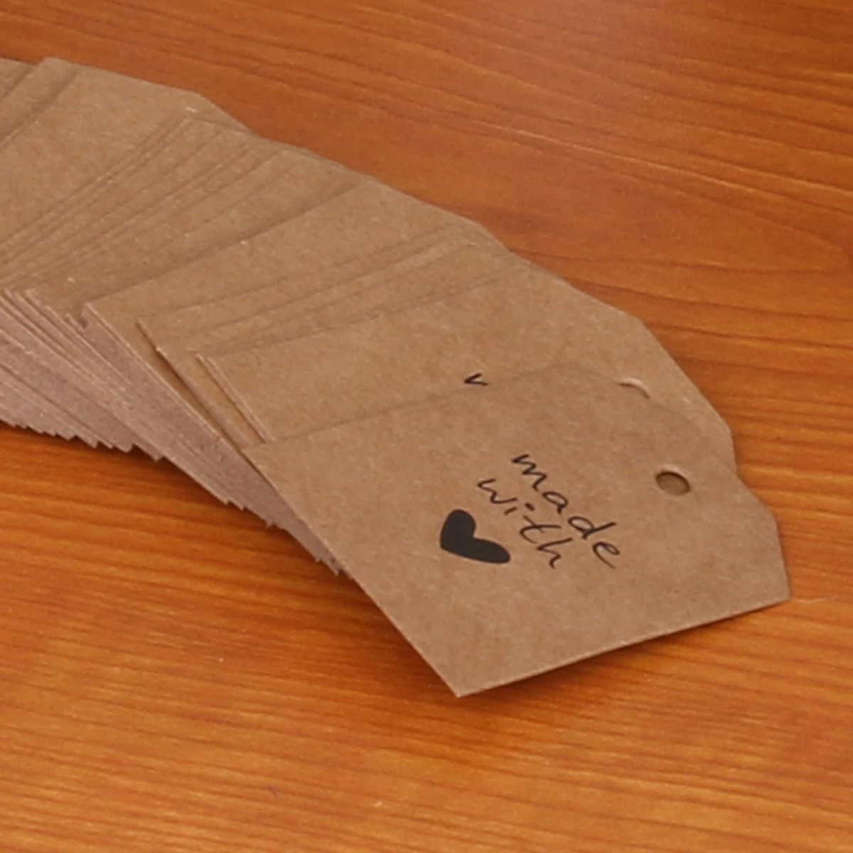 

100pcs Wedding Tags Kraft Paper Labels Heart Design Gifts Favor Party Anniversary Decorations Bride Luggage Tags