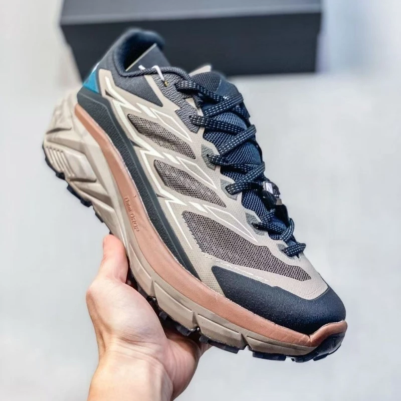 

Original Brand Couple Mountain Climbing Footwear Comfortable Anti Slip Walking Jogging Shoe Top Quality Sport and Leisure Shoe