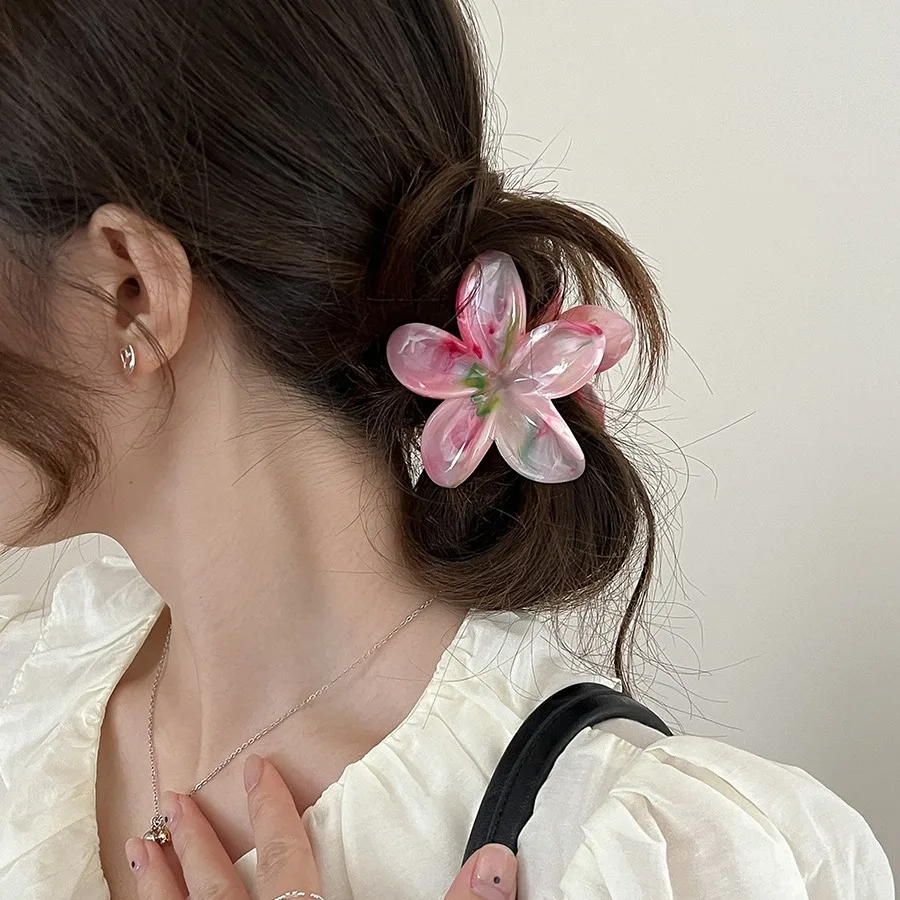 

Flower Hair Claw Clip Ombre Elegant Back Head Shark Style for Women Photogenic Daily Updo Premium Resin Non Slip