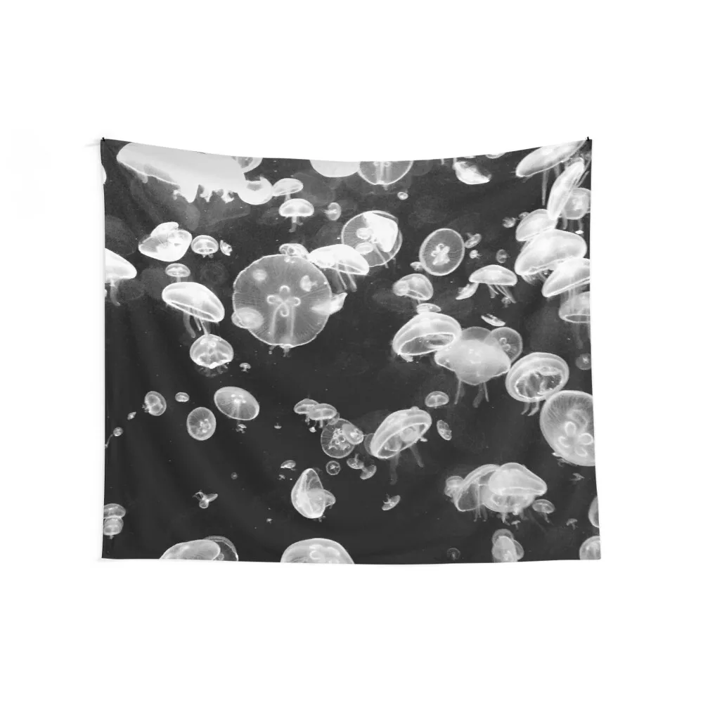 Black and White Jellyfish Tapestry Wall Deco Things To The Room Tapestry