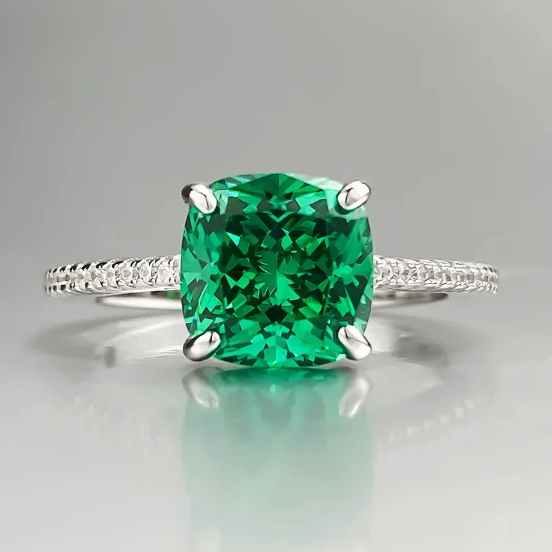 New New 925 Silver Ring Female Imported High Carbon Diamond 8 * 8mm Fat Square Emerald Green Ring Female Fashion Versatile