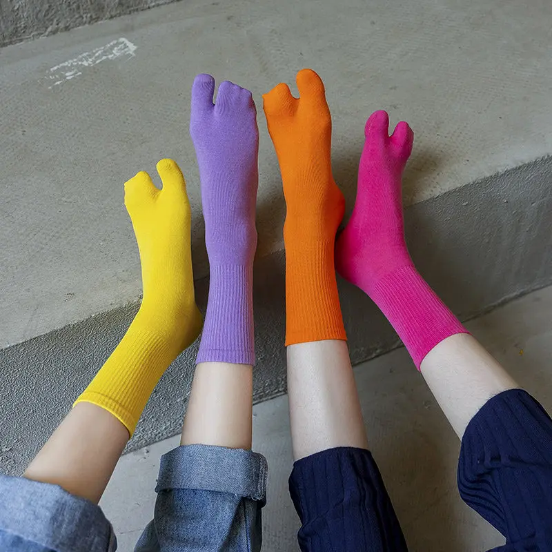 Women Japanese-style Split-toe Socks Sweat-absorbent and Breathable Solid Color Casual Tabi Sock Soft Comfortable Casual Sox